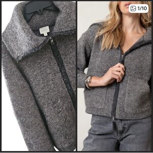 Cyrus Knit sweater Type-Wool Blend Wide Collar Zip Up Jacket Coat.Small-Medium.